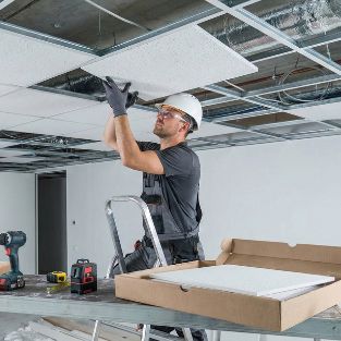 Pose de dalles plafonds