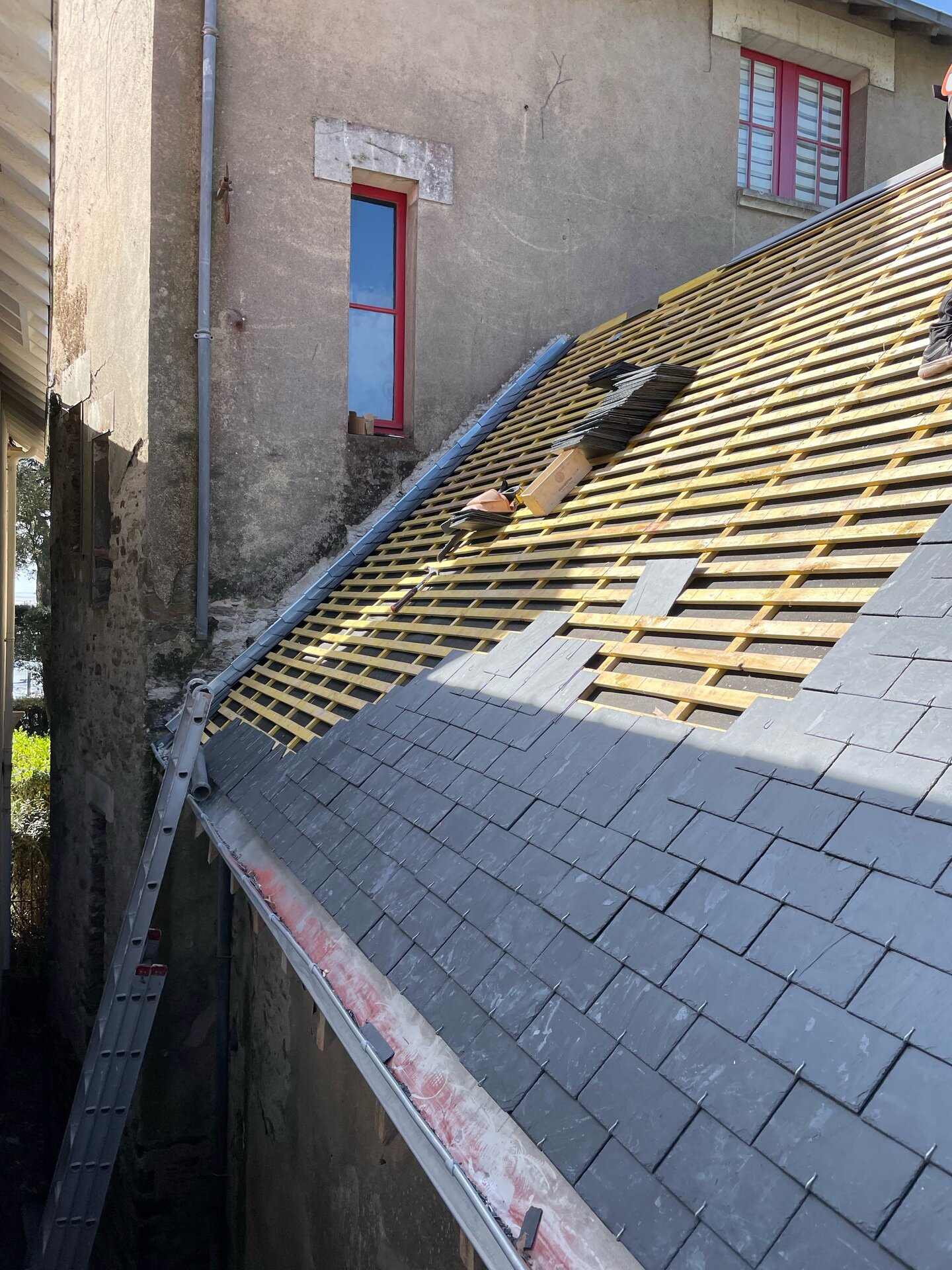 Rénovation toiture et charpente - Travaux professionnels