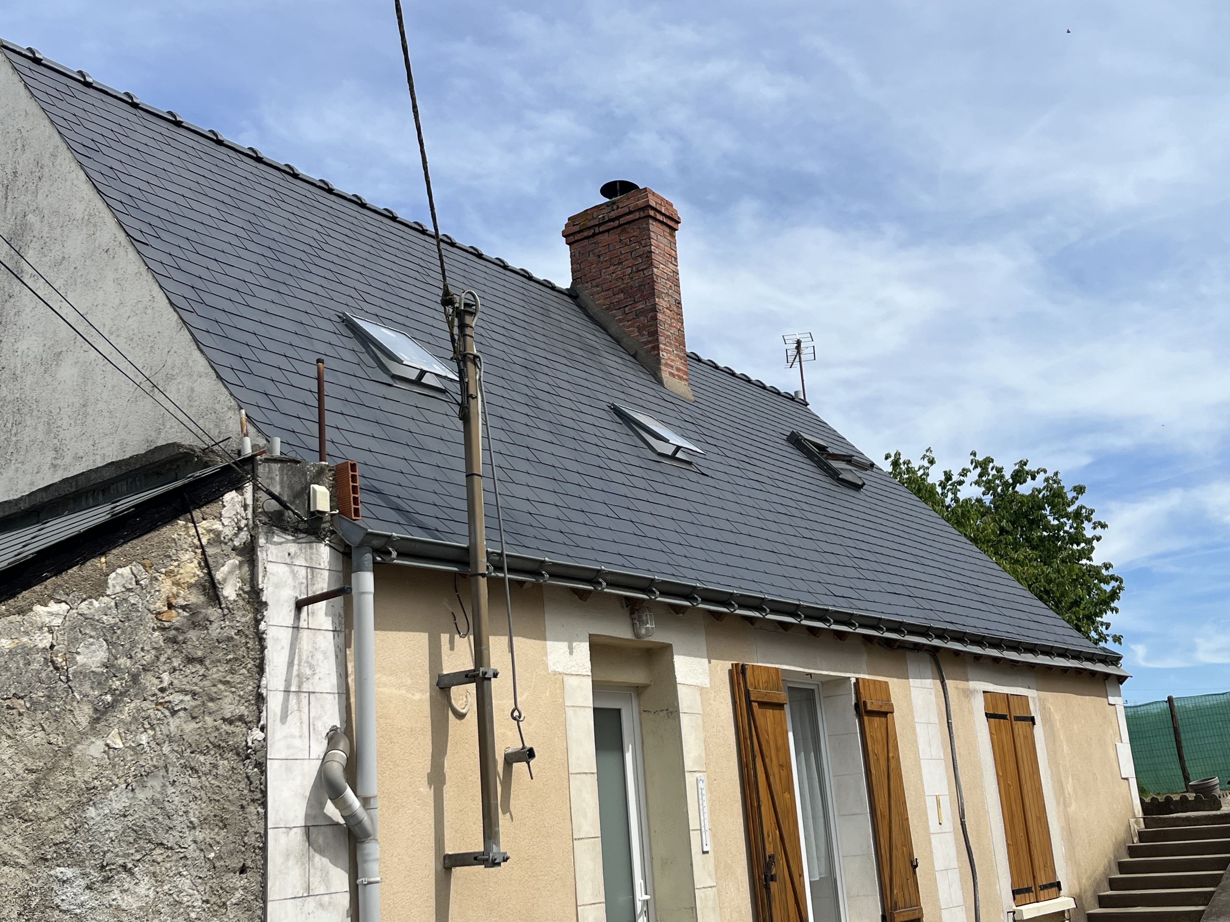 Toiture en tuiles - GROS BOIS RENOVATION